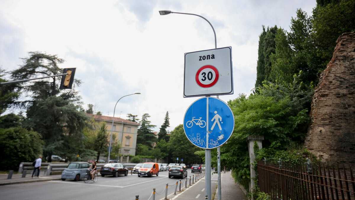 Immagine di Le città a 30 all’ora non sono né giuste né sbagliate: sono contro la scienza statistica