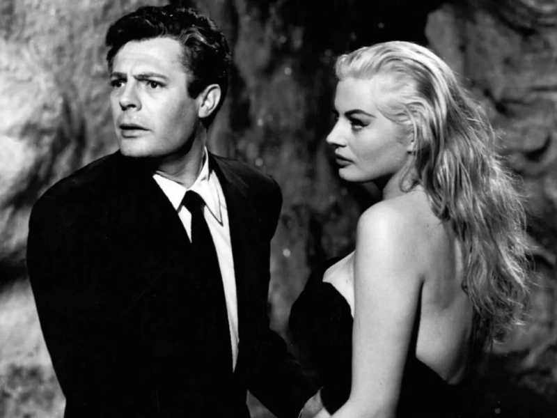 Marcello Mastroianni e Anita Ekberg nella “Dolce vita” di Federico Fellini, 1960 <br />