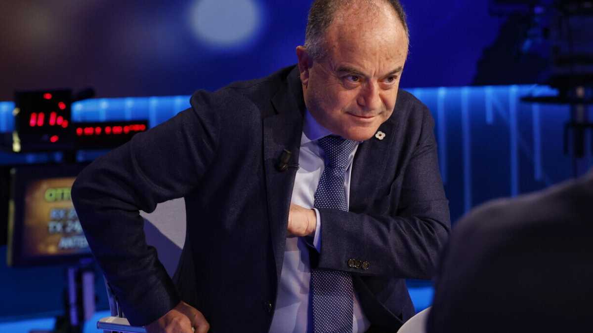 Immagine di Gratteri a Napoli. Guardare a un accanimento giudiziario per riflettere su una promozione