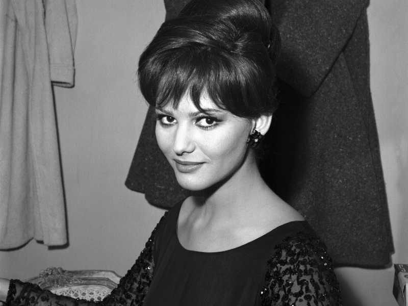 Foto di Cinecittà Archivio<div><font face="Arial, Verdana, sans-serif"><span style="font-size: 12px; font-style: normal;"><br /><br /></span></font> </div>