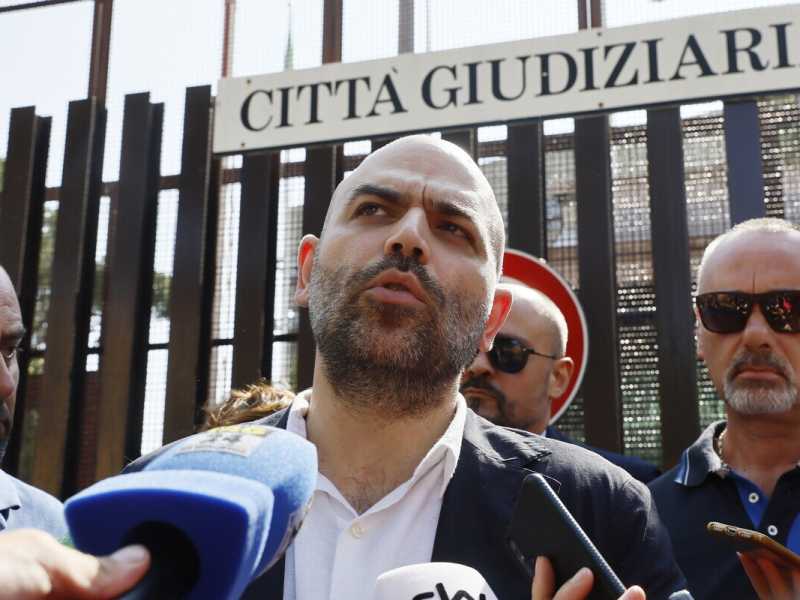 Il mitologico ircoSaviano, lo scrittore metà dissidente e metà collaborazionista