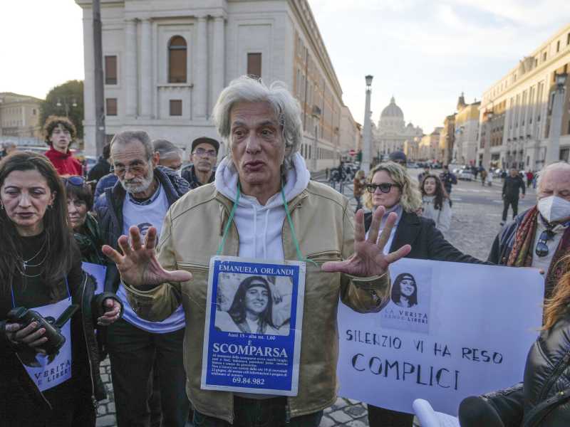 Gran circo Orlandi. Dopo quarant'anni, ci manca solo la Commissione d'inchiesta parlamentare