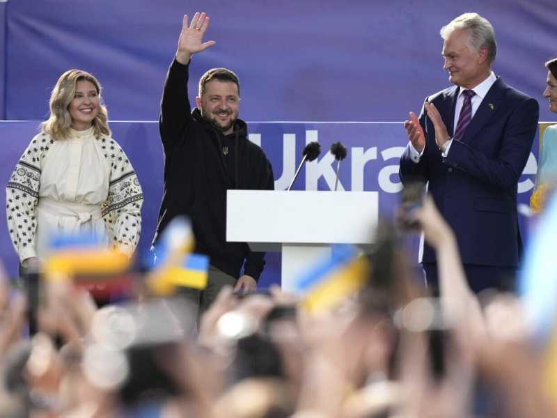 A Vilnius non si è fatta la storia, ma si è rifatta la Nato. Con un pezzo pregiato mancante