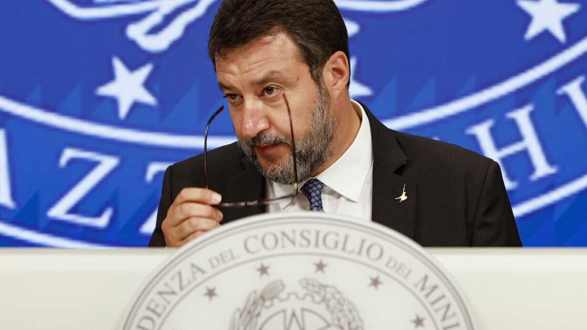 Immagine di Matteo Salvini, il sabotator cortese