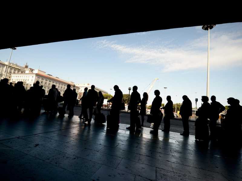 A Roma mancano 5 mila taxi, ma ad aumentare sono le tariffe