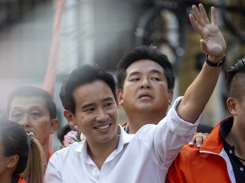 In Thailandia il leader progressista Pita non raggiunge la maggioranza. La normalità impossibile