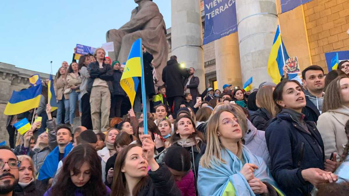 Immagine di Gli ucraini che vivono in Polonia che a casa sono chiamati “traditori”