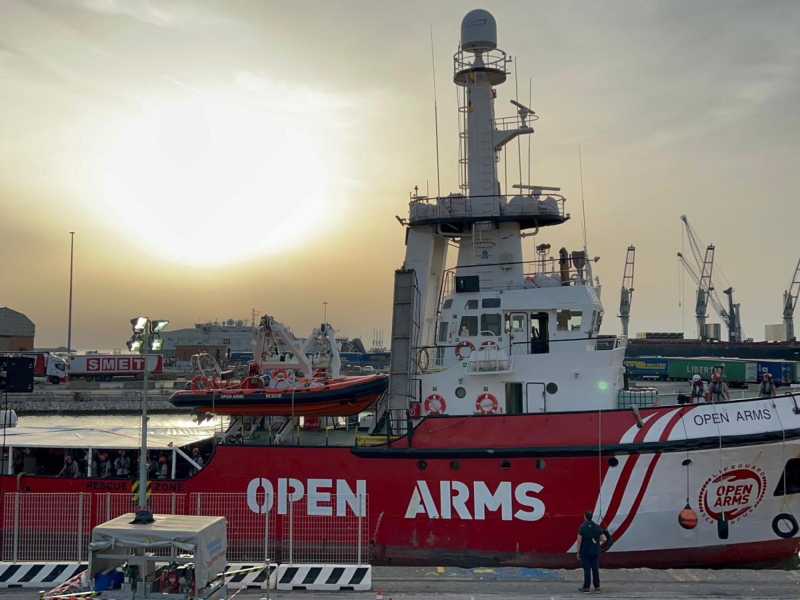 "Con Open Arms non collaboriamo. Il loro intervento? Un caso isolato". Parla Molteni