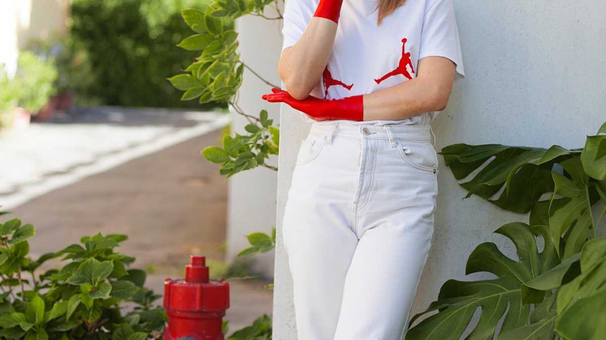 Immagine di Marina Cavadini: "Il mio studio d'artista? Uno spazio vuoto per pensare"