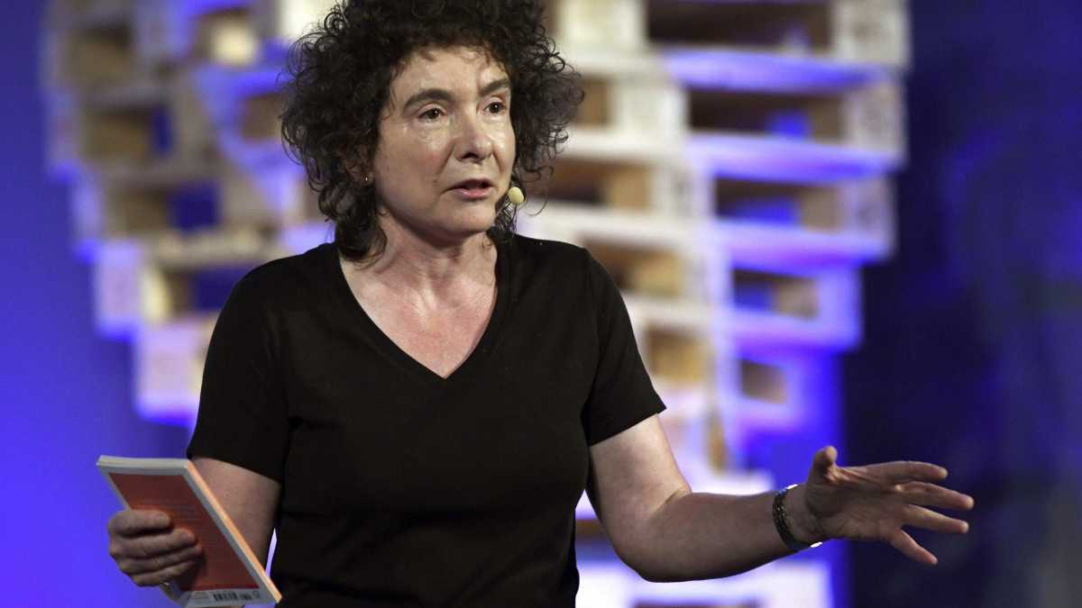Immagine di Noi e l’intelligenza alternativa, istruzioni per l’uso. Parla la scrittrice Jeanette Winterson