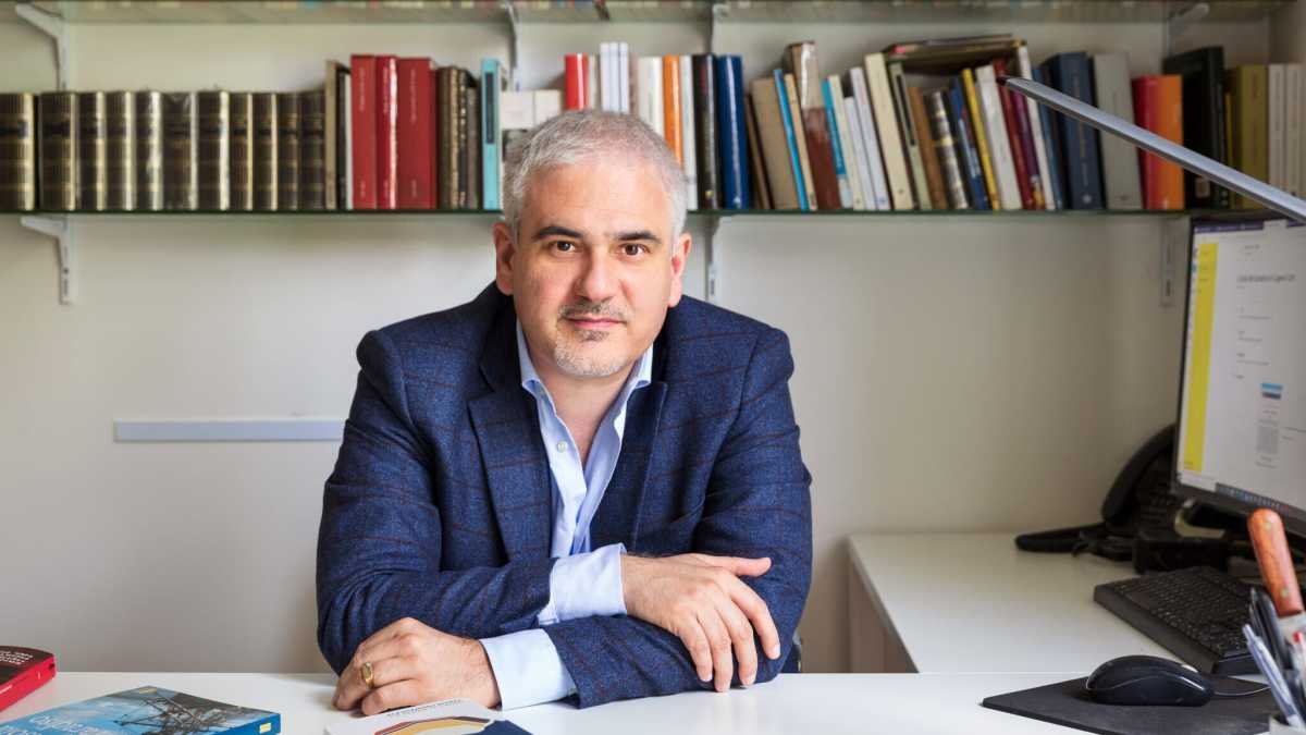 Immagine di Alessandro Rivali: “La guerra, i cattolici e la necessità del mistero”
