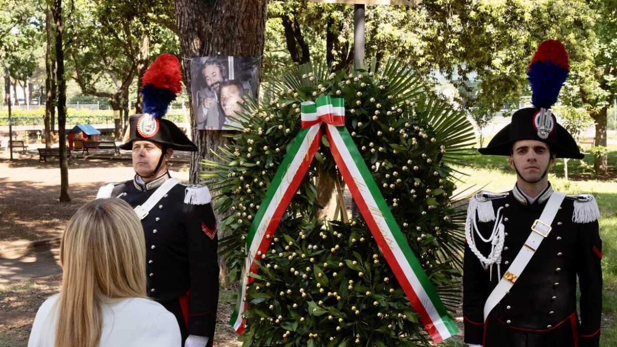 Immagine di Politica faziosa pure sulla mafia. E Meloni rinuncia alla fiaccolata in via D'Amelio