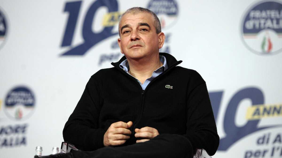 Immagine di Fazzolari su Gentiloni: “C'è un'anomalia, fa il controcanto al governo. Sul Pnrr l'Italia è virtuosa”