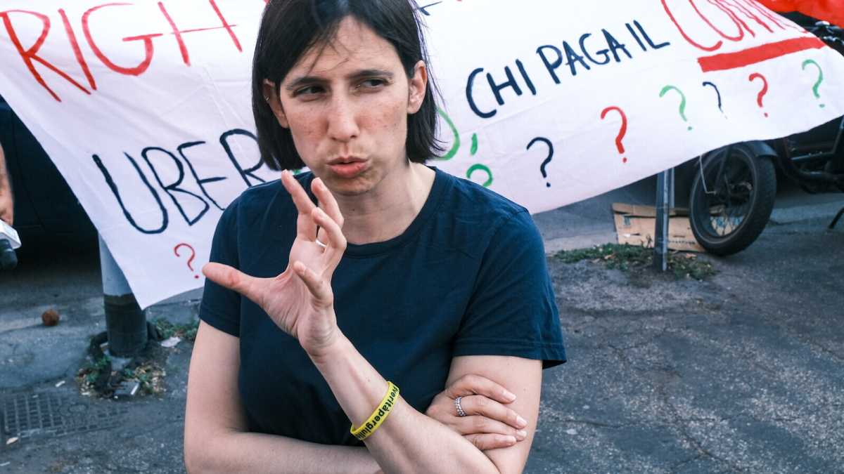 Immagine di Dalla surrogata alla guerra, Elly Schlein e la strategia di Amleto