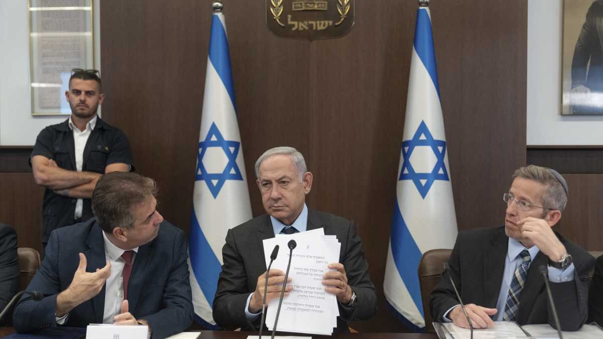 Immagine di Netanyahu vive nonostante Lerner