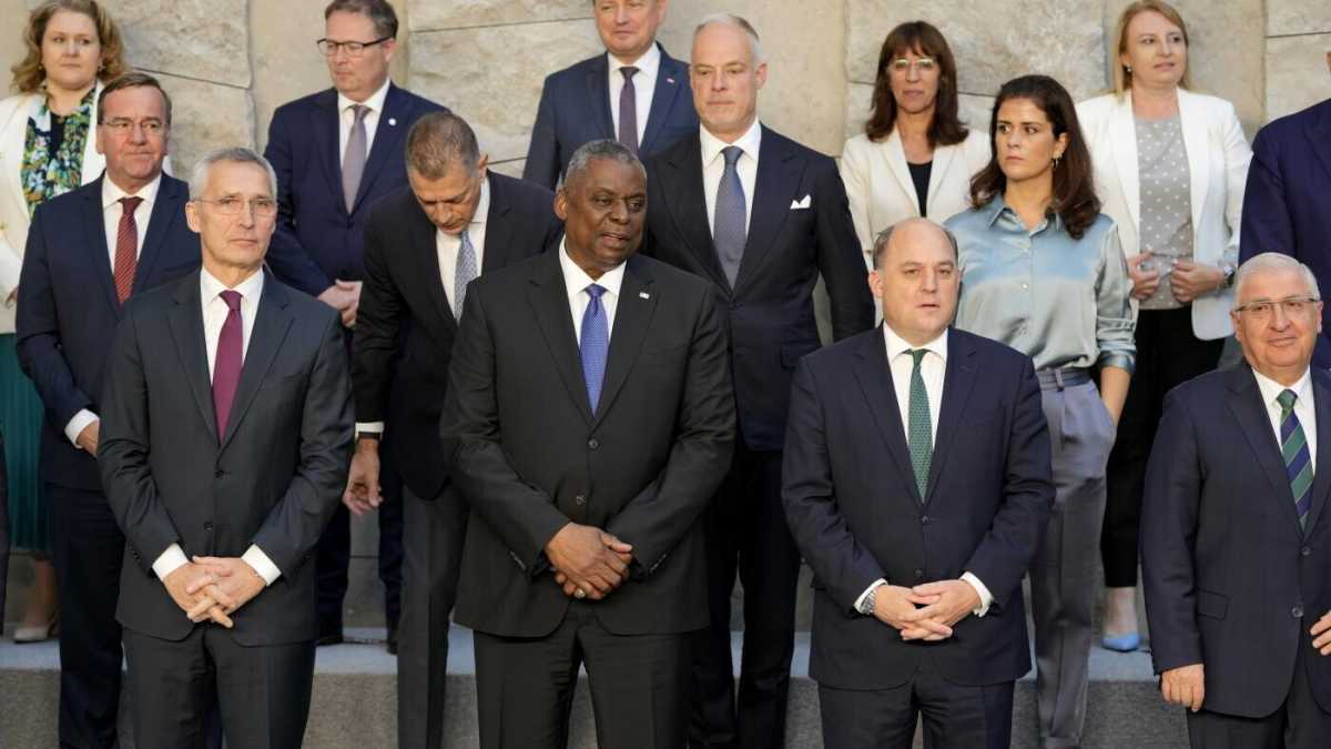 Immagine di Il sostegno a Kyiv di Regno Unito e America non è in pericolo. Il caso Ben Wallace
