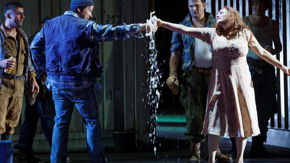 Immagine di Abbassare i prezzi del teatro non ne farà aumentare il valore