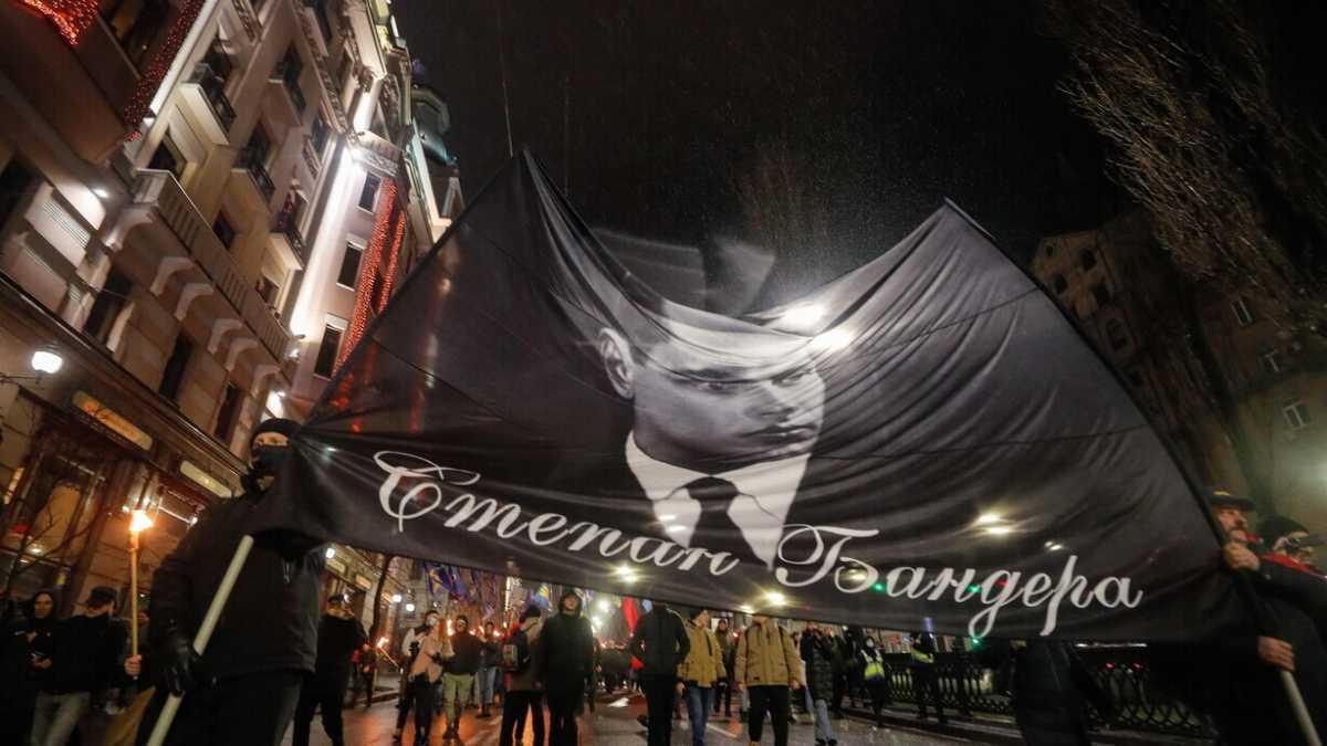 Immagine di Verità e balle sul nazismo ucraino. La vita e il mito di Stepan Bandera