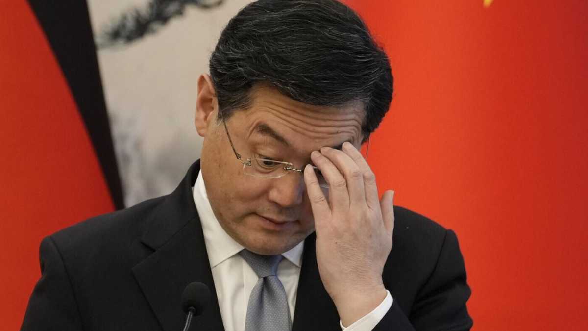 Immagine di Pechino rimuove il ministro degli Esteri Qin Gang. Il ritorno di Wang Yi e il problema della segretezza