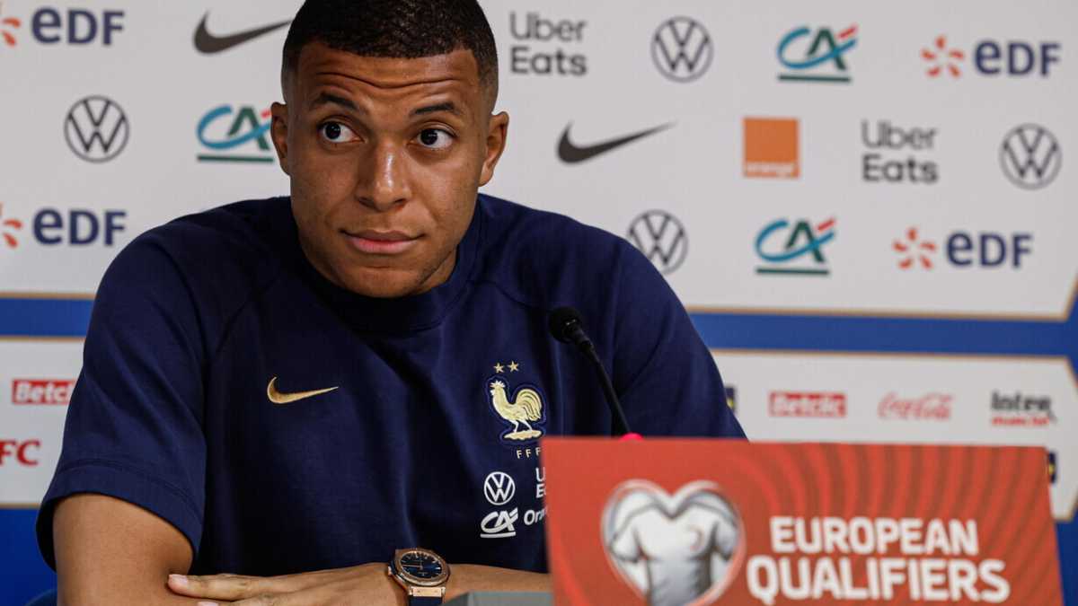 Immagine di Mbappé non può giocare in B
