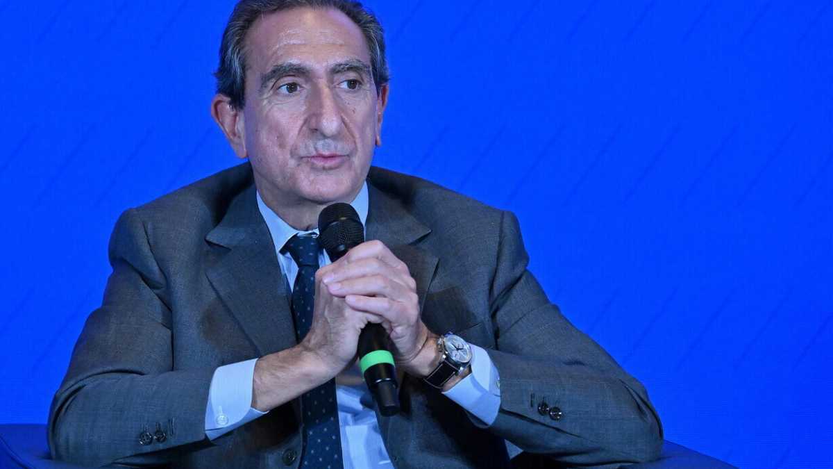 Immagine di San Carlo Fuortes, va al San Carlo e gli dicono pure grazie
