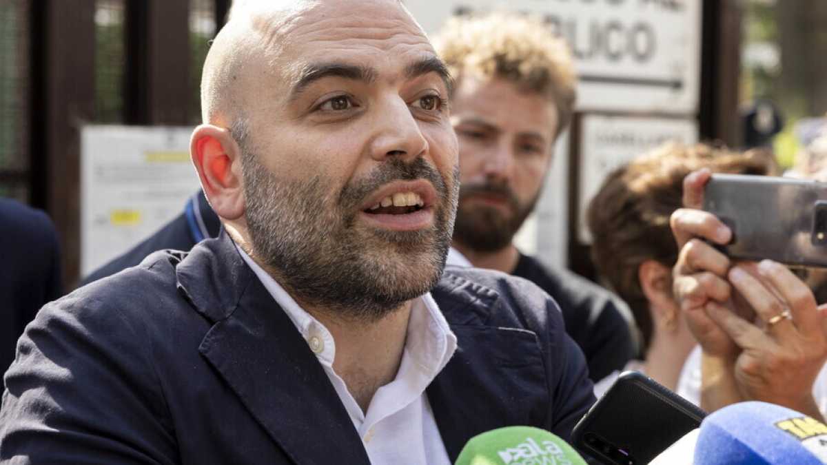 Immagine di FdI caccia Saviano dalla Rai e trasforma uno scrittore in crisi di idee in un martire
