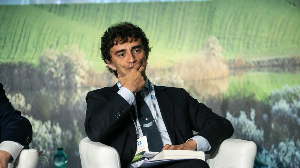 Immagine di Bignami: “Sull'aeroporto di Catania, se qualcuno ha sbagliato, deve pagare”