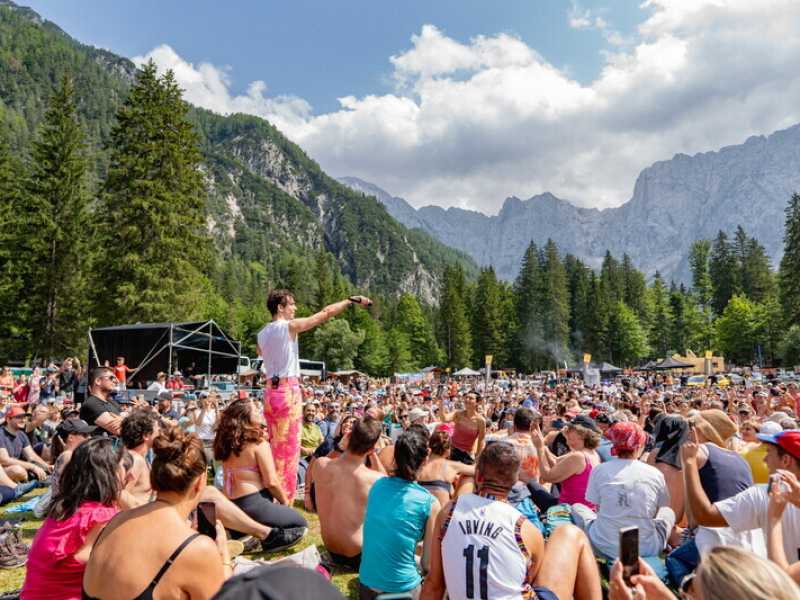 In Friuli Venezia Giulia c'è una Woodstock tra i monti: "Concerti e natura: che energia"