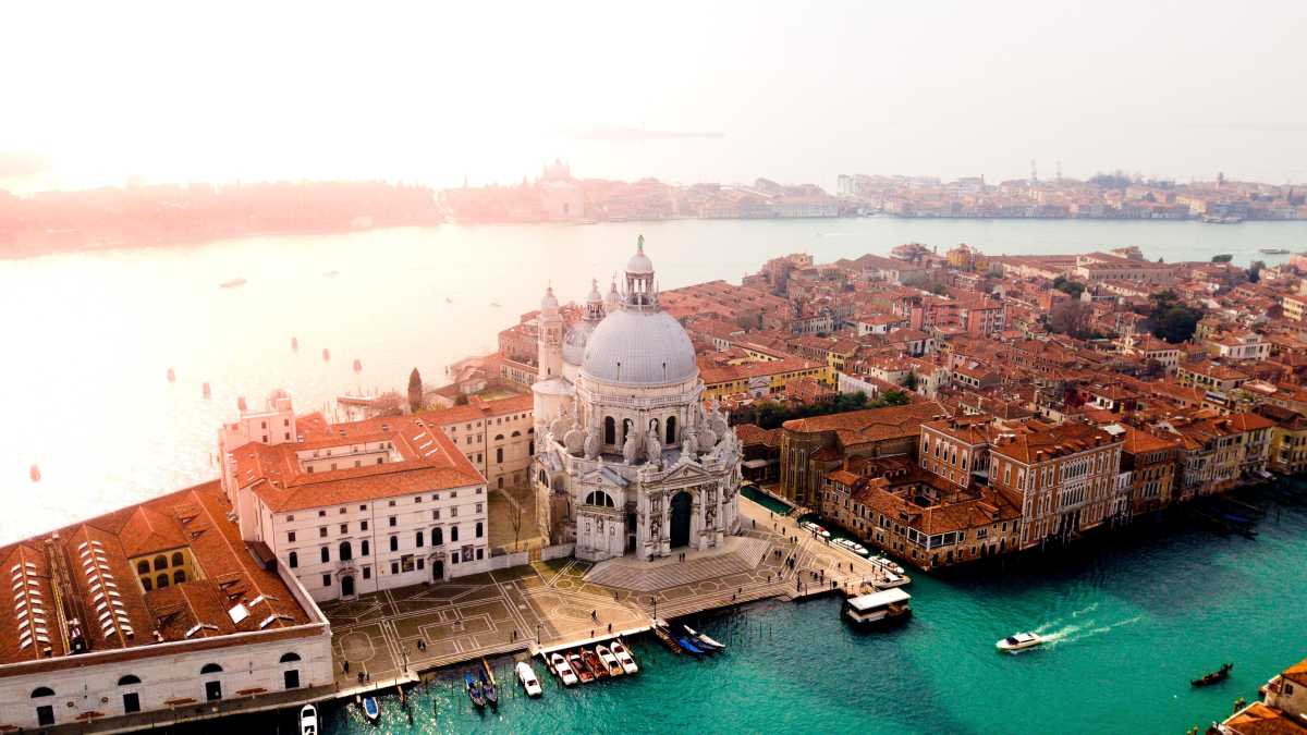 Immagine di Cara Unesco, Venezia città morente è una fissazione antica