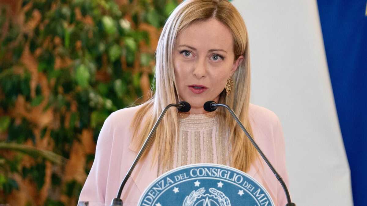 Immagine di Perché Meloni doveva andare a Bologna