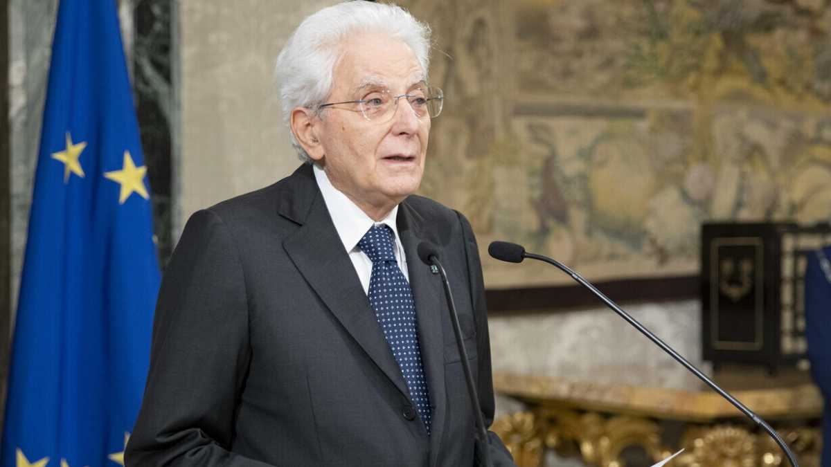 Immagine di Mattarella sulla strage di Bologna: "La ricerca della verità dovere che non si estingue". Meloni: acceleriamo sugli atti declassificati