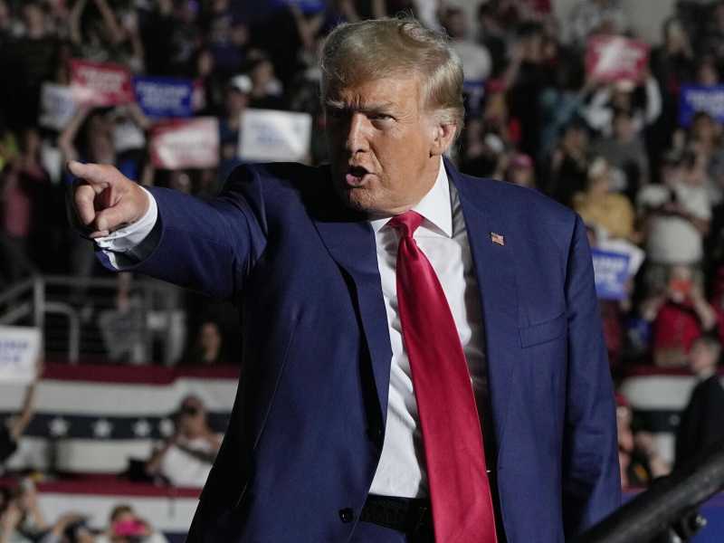 Il processo a Trump è un test sul complottismo dei suoi follower (vale anche per Meloni)