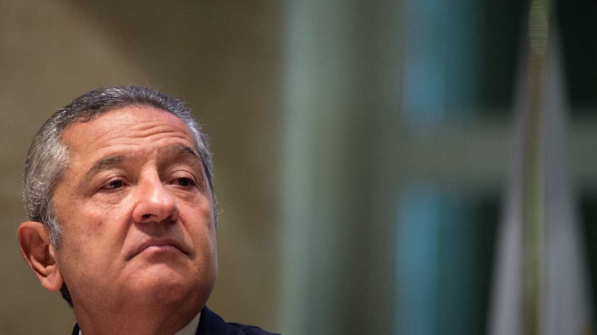 Immagine di Panetta e la "persistenza" della Bce sui tassi: non più alti, ma alti più a lungo