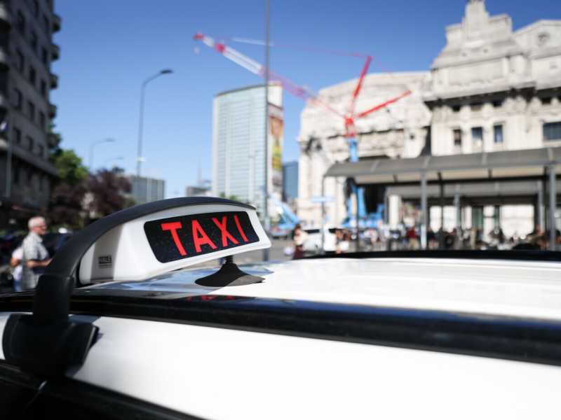 Da ottobre arriva il trimestre anti inflazione e lunedì il decreto taxi è in Cdm