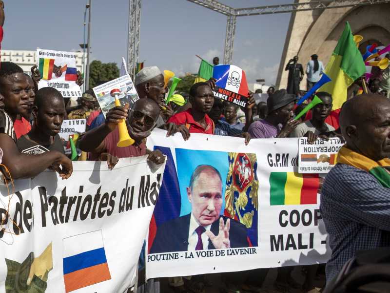 Il Mali sprofonda e c’entra Prigozhin. La minaccia dei vicini ai golpisti del Niger è in scadenza
