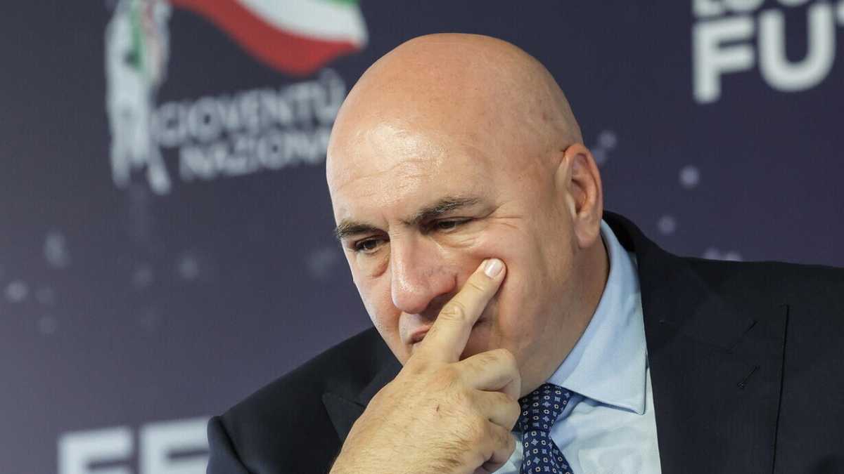 Immagine di Gli ipocriti dello sputtanamento. L'inchiesta di Perugia, tra dossieraggio e fango legale