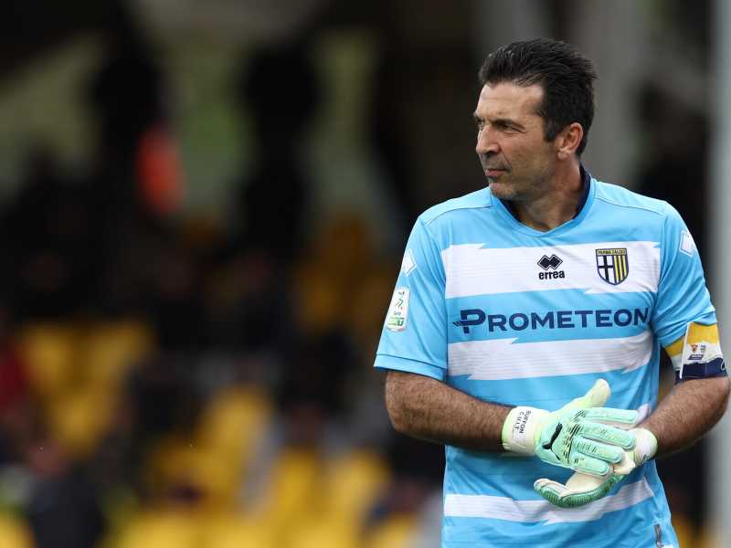 L'addio di Buffon e la follia di un portiere
