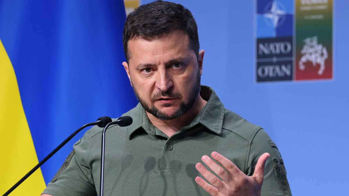 Immagine di Zelensky si preoccupa di sfuggire agli attentati, Putin alle elezioni