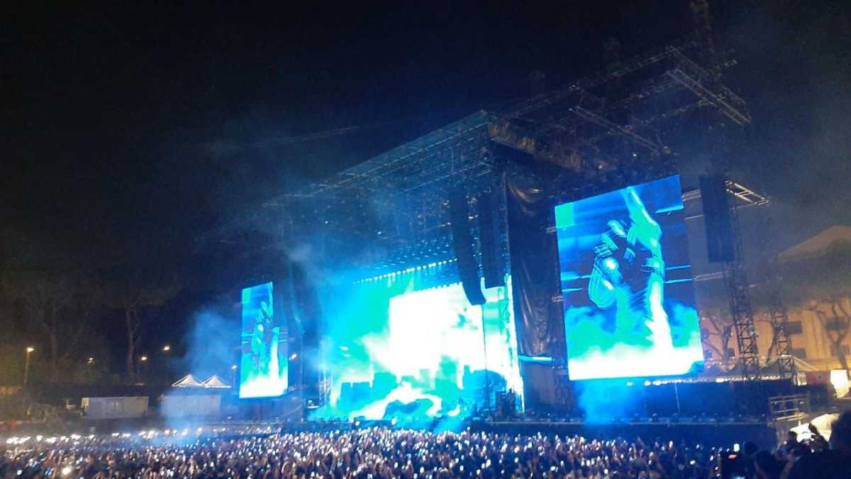 Immagine di Autorizza il concerto di Scott al Circo Massimo, poi si stupisce: si è ballato troppo, dice la soprintendente