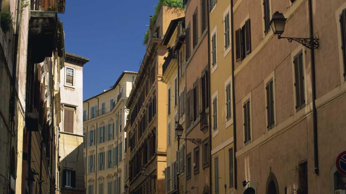 Immagine di Perché l’anarchia edilizia condanna Roma a una perenne inefficienza dei servizi