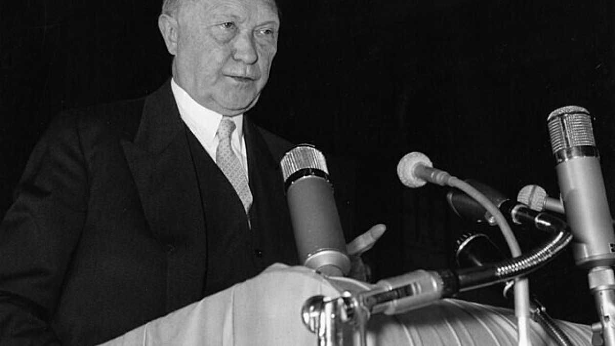 Immagine di Le sei “lezioni” di Adenauer per scovare leader lungimiranti
