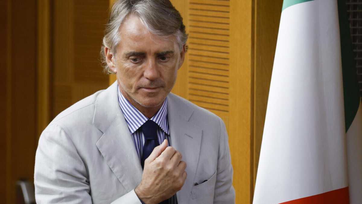 Immagine di Il Mancio e i suoi nervi di cristallo in un calcio che non ama più