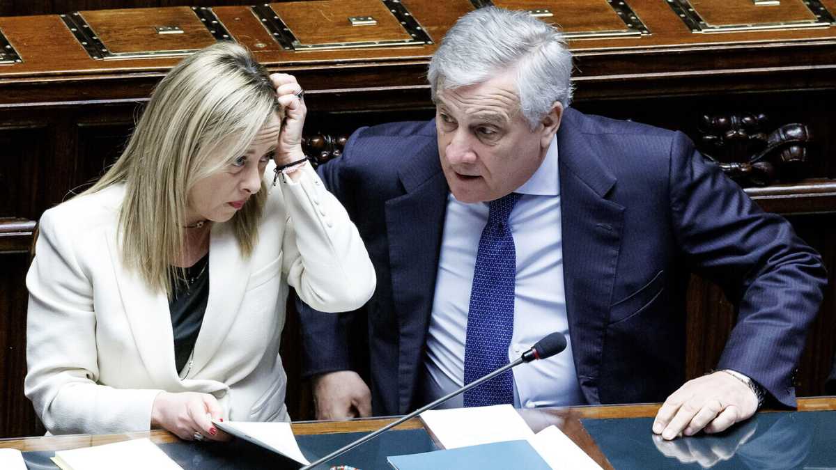 Immagine di Il doppio sfregio di Meloni a Tajani. Che si sfoga: "No, così non va"