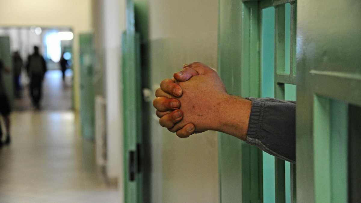 Immagine di Una telefonata per salvare la vita, anche in carcere. Proposta per superare l’inutile “tough on crime”