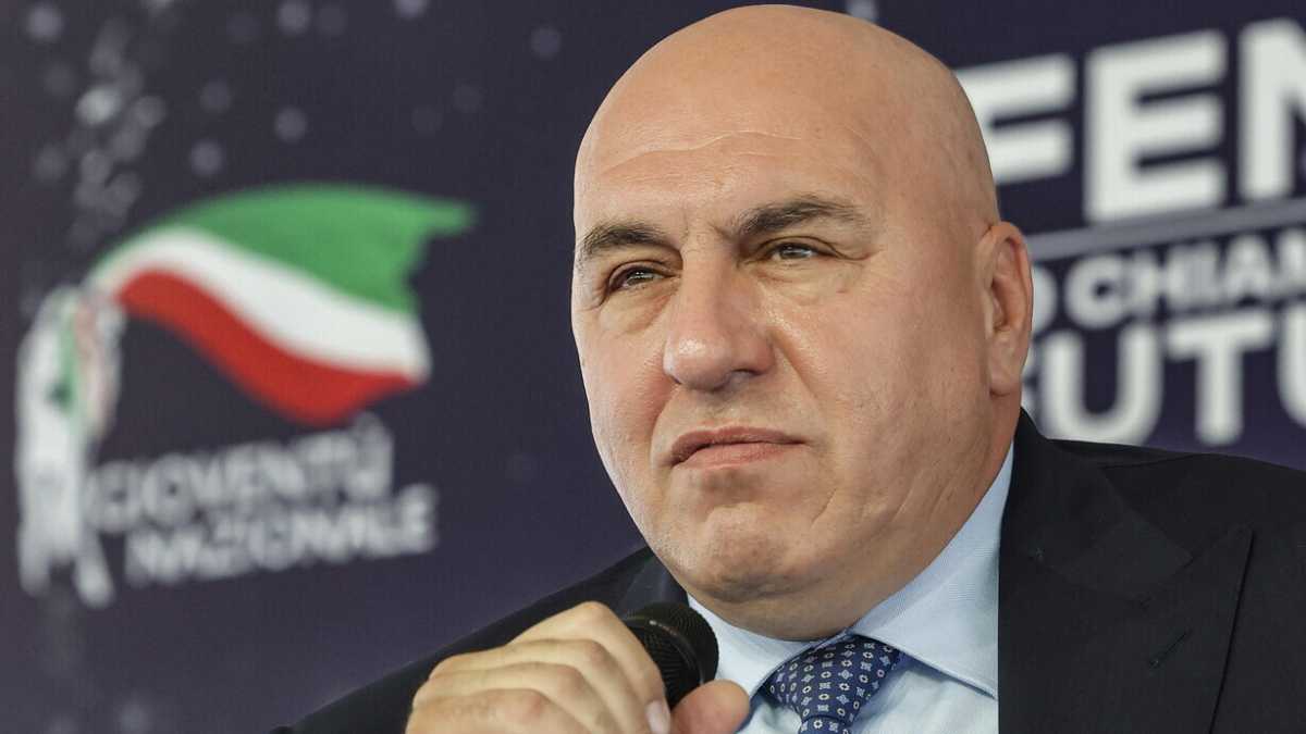 Immagine di Crosetto sul caso Vannacci: "Rifarei quello che ho fatto. Ho chiesto si facesse chiarezza interna"