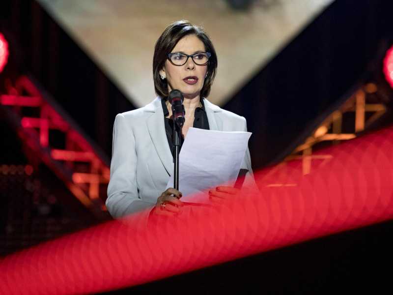 Berlinguer a Mediaset: sotto contratto Corona e Orsini. E lavora per portare Schlein