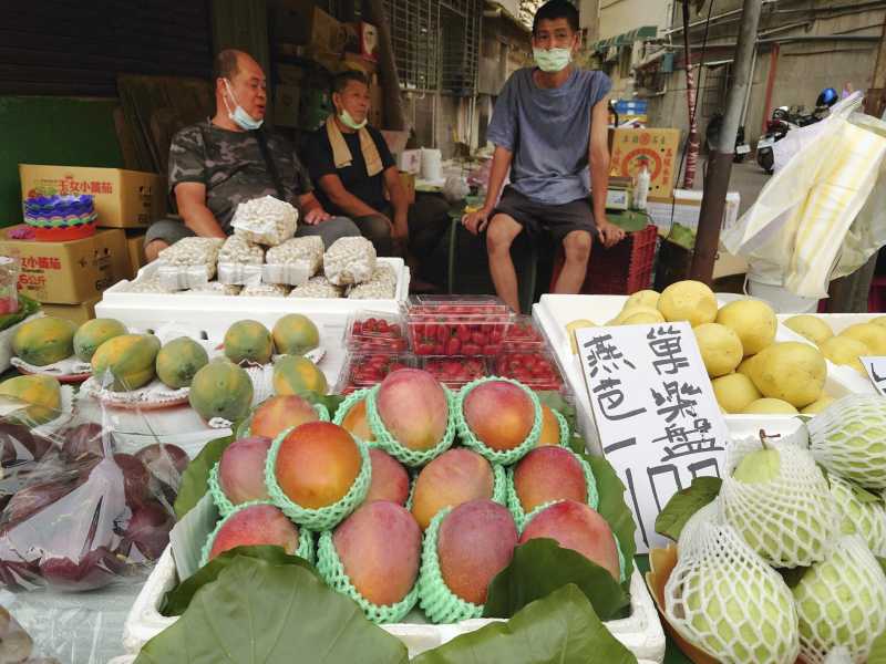 La Cina fa la guerra della frutta a Taiwan, e c’è poco da ridere