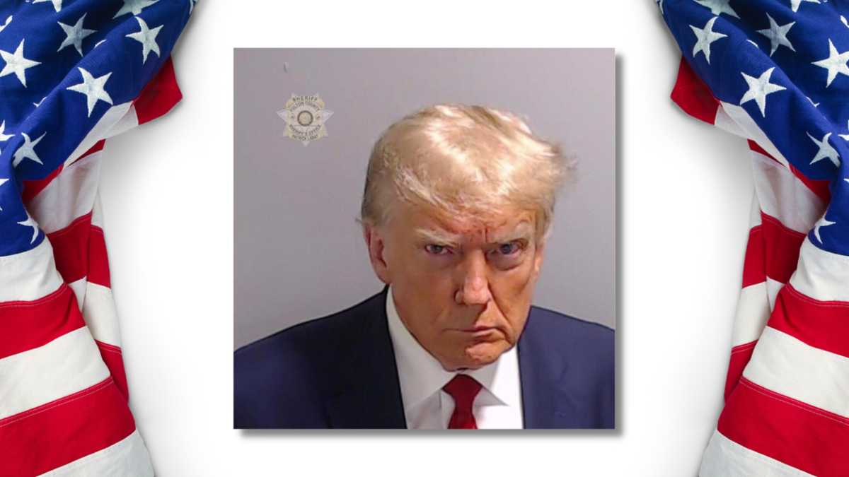 Immagine di La quarta incriminazione di Trump ha portato alla prima foto segnaletica di un presidente americano