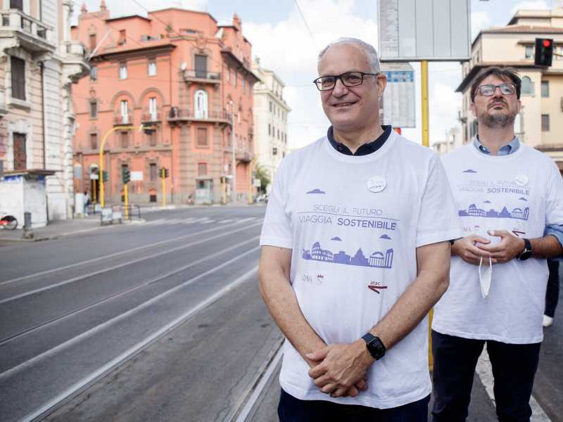 Il futuro dei tram a Roma è diventato uno scontro di civiltà (e un dramma per il Messaggero)