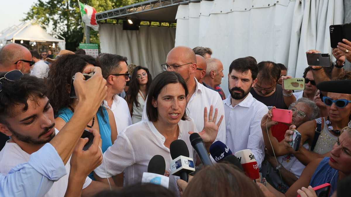 Immagine di Ops! Schlein ha un problema salariale con i dipendenti del Pd